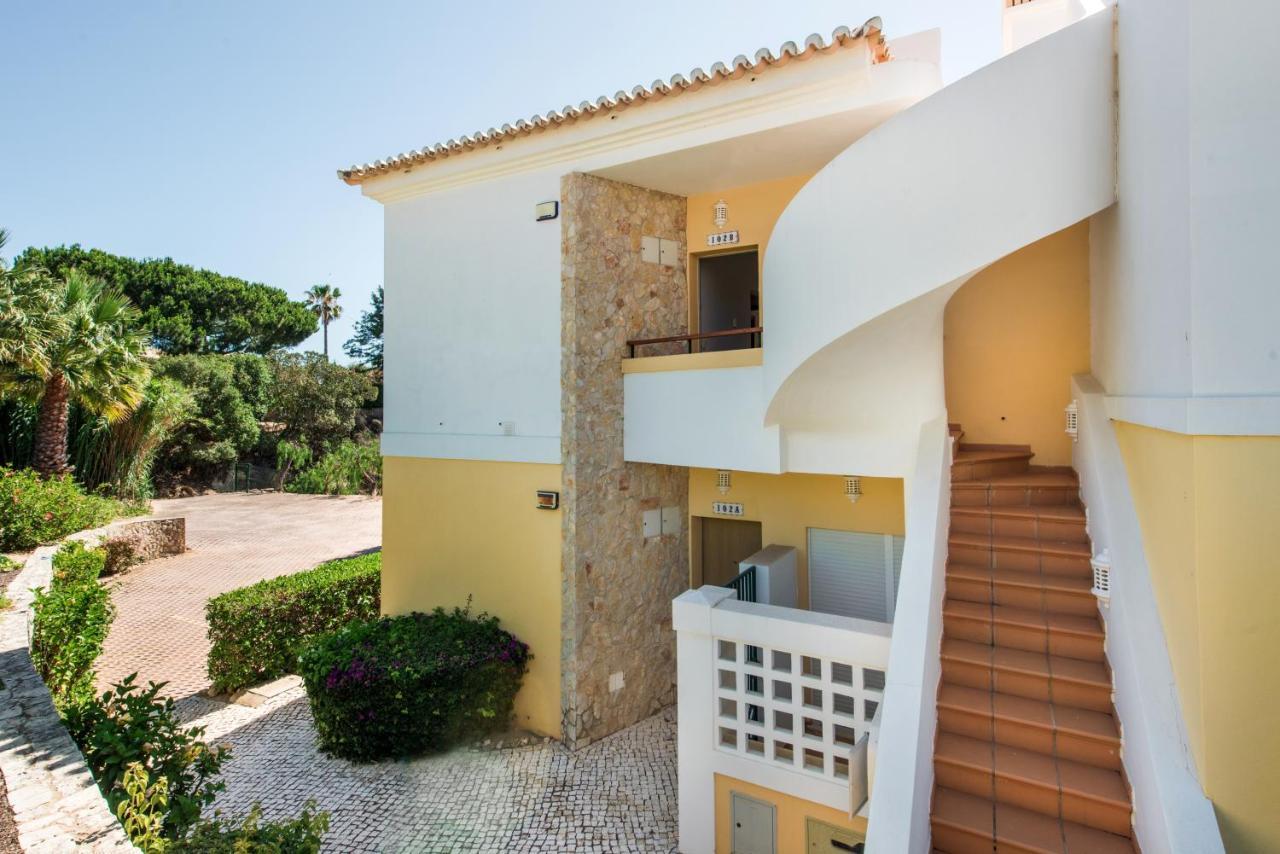 Luxurious First Floor Apartment Sleeps 4 Carvoeiro (Lagoa) Exterior photo