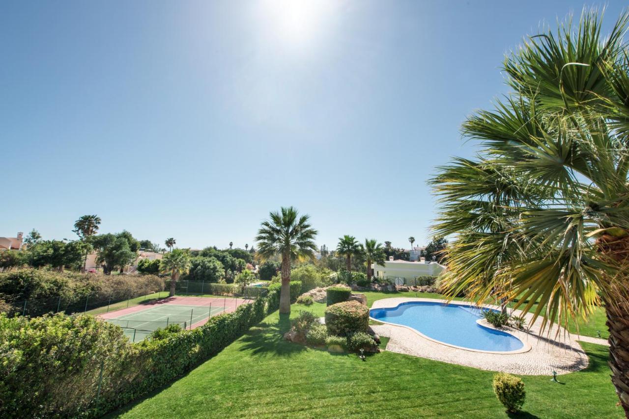 Luxurious First Floor Apartment Sleeps 4 Carvoeiro (Lagoa) Exterior photo